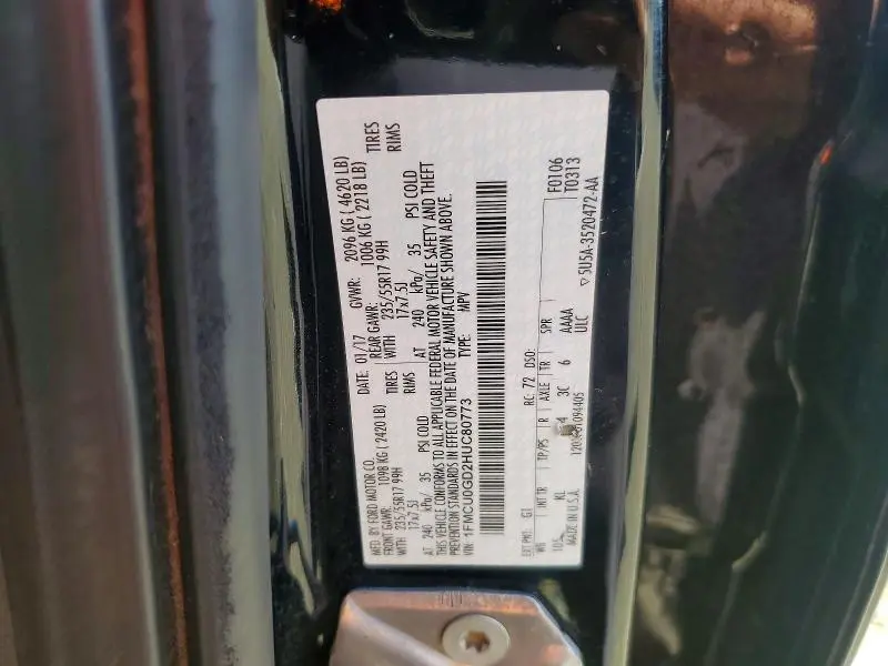 2017 FORD ESCAPE SE  