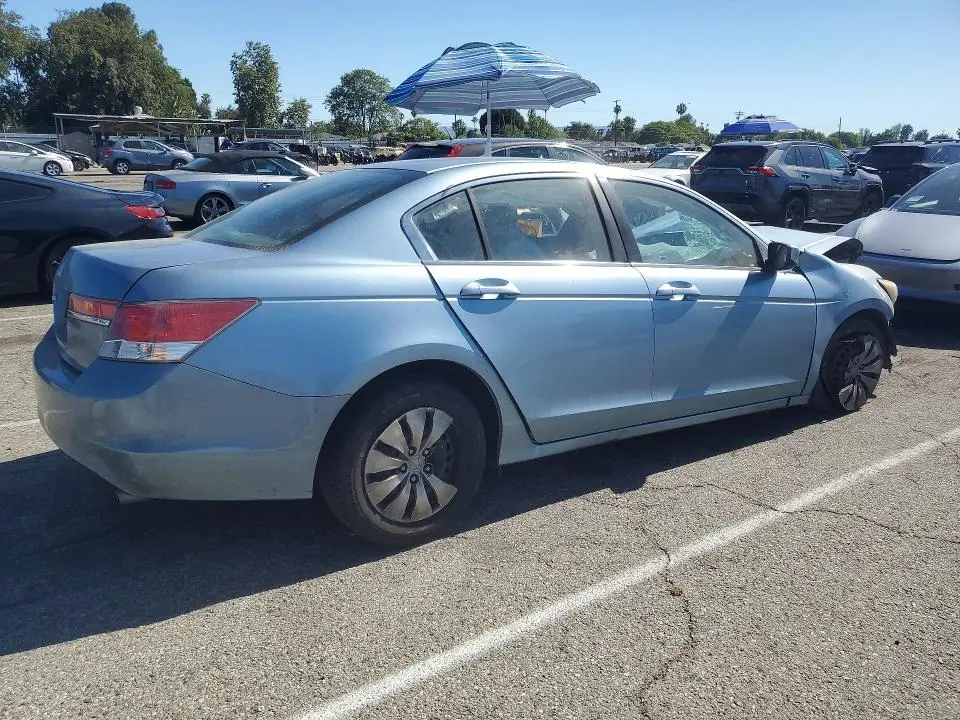2012 HONDA ACCORD LX  