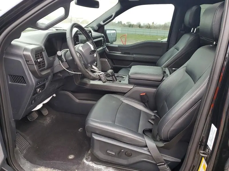 2024 FORD F150 XLT  