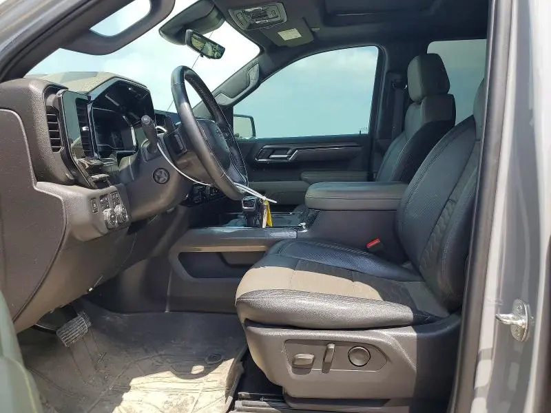 2024 CHEVROLET SILVERADO K1500 ZR2  