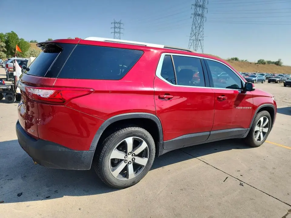 2018 CHEVROLET TRAVERSE LT  