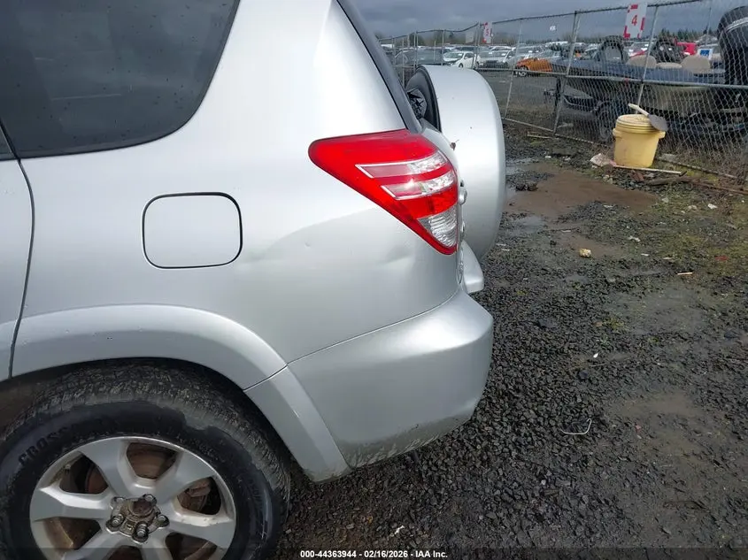 2010 TOYOTA RAV4 LIMITED V6