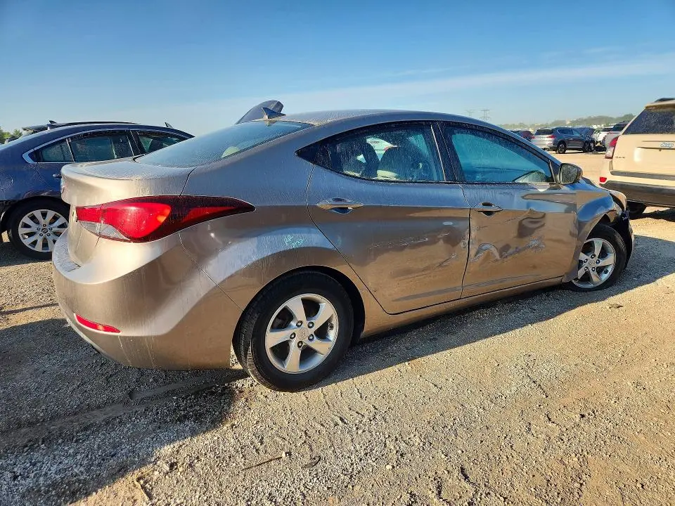 2015 HYUNDAI ELANTRA SE  