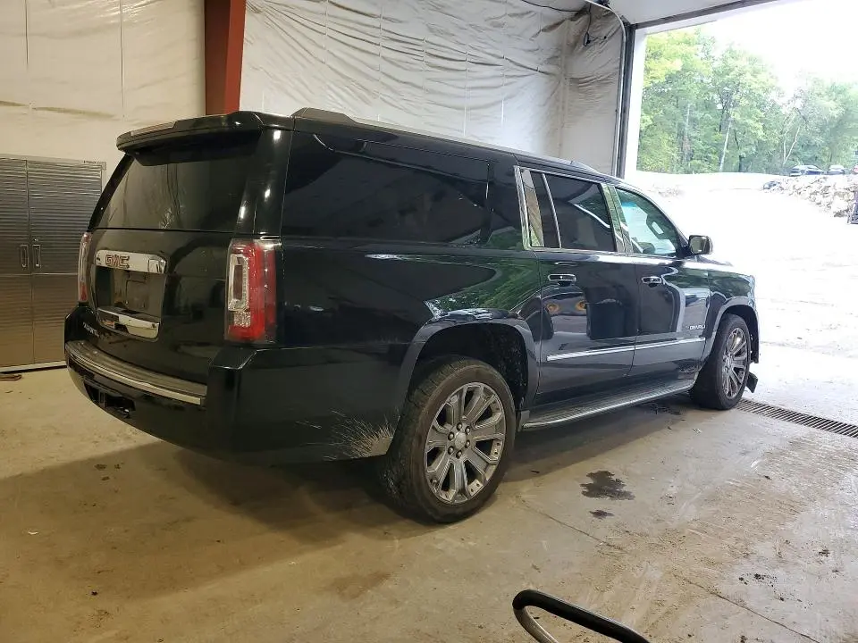 2016 GMC YUKON XL DENALI  