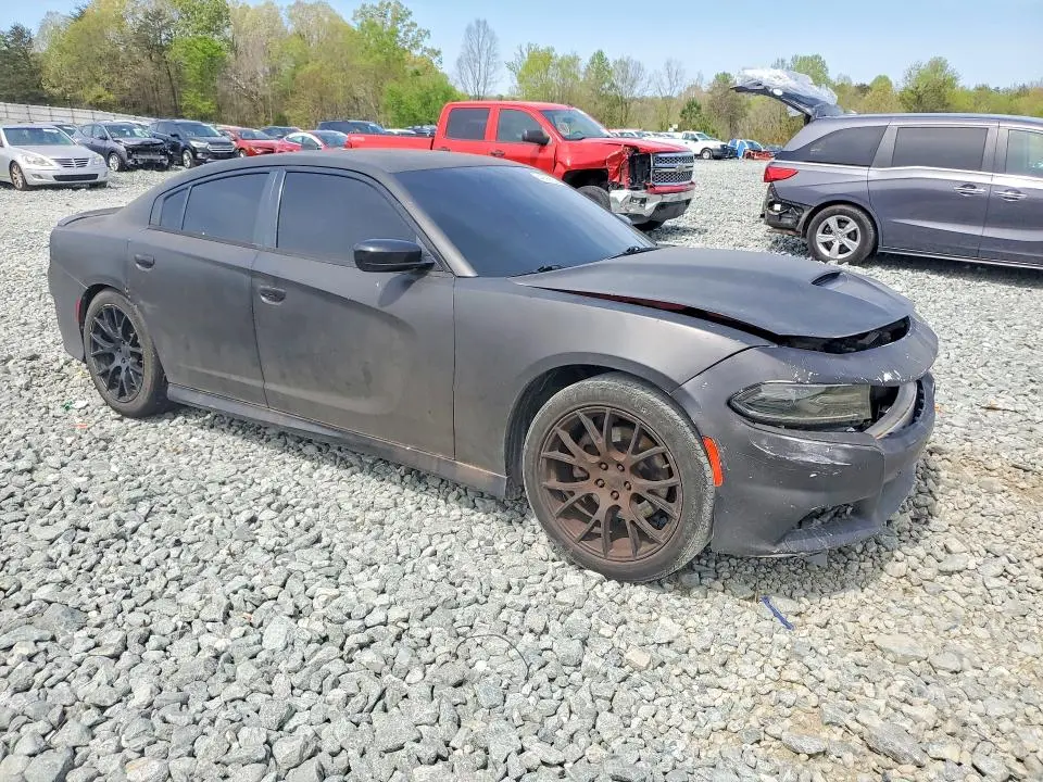 2016 DODGE CHARGER R  