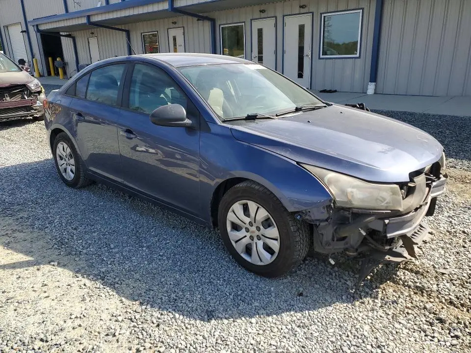 2014 CHEVROLET CRUZE LS  