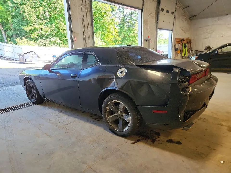 2014 DODGE CHALLENGER SXT  