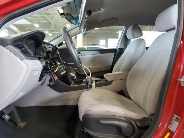 2018 HYUNDAI SONATA SE  