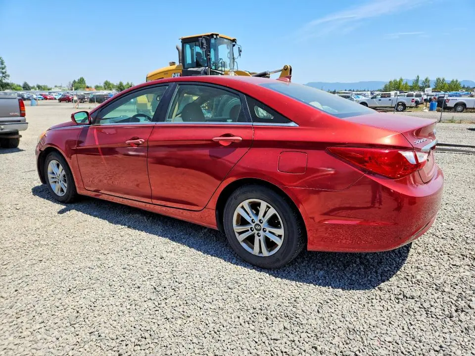 2013 HYUNDAI SONATA GLS  