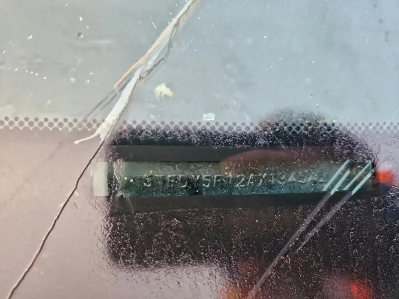 2010 TOYOTA TUNDRA CREWMAX SR5  