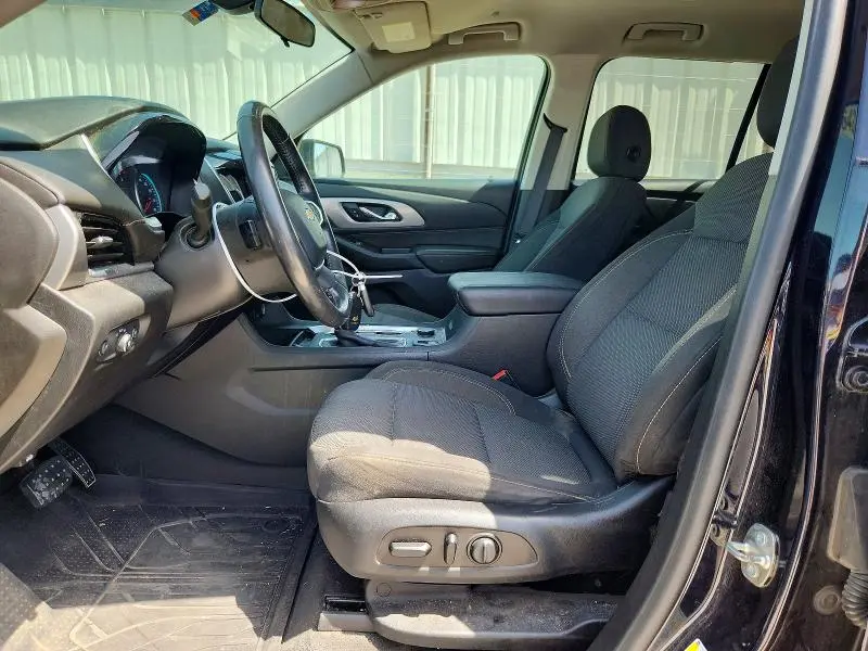 2020 CHEVROLET TRAVERSE LT  