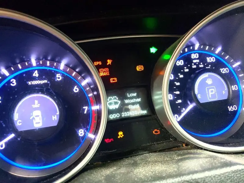 2011 HYUNDAI SONATA GLS  