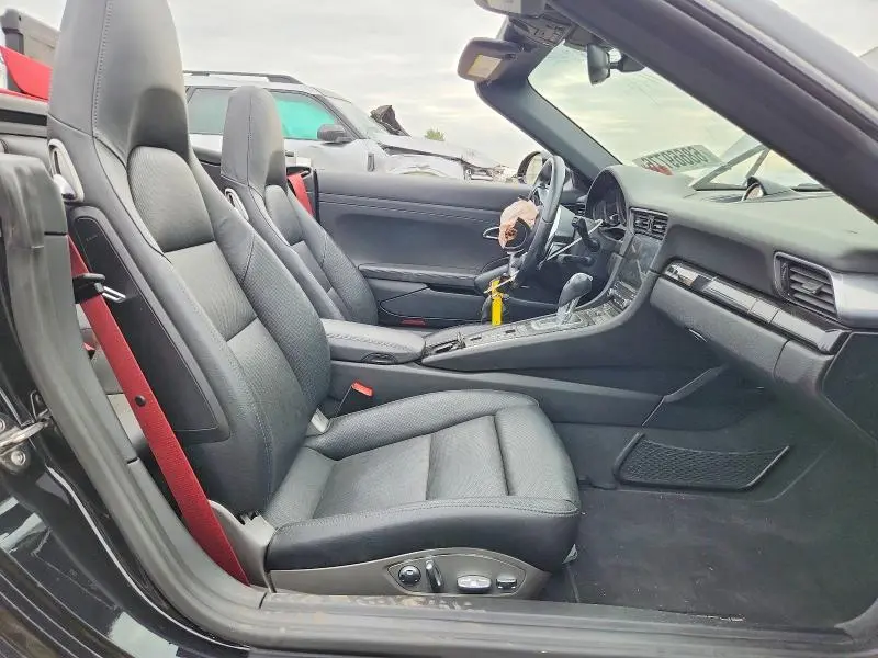2017 PORSCHE 911 CARRERA S  