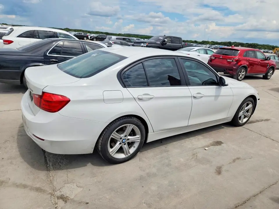 2015 BMW 320 I  