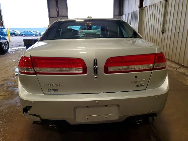 2012 LINCOLN MKZ   