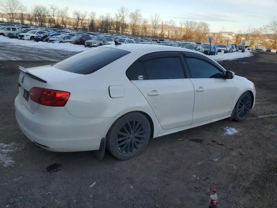 2012 VOLKSWAGEN JETTA SEL  