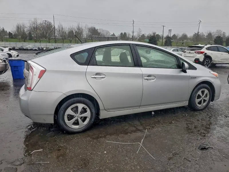 2013 TOYOTA PRIUS   