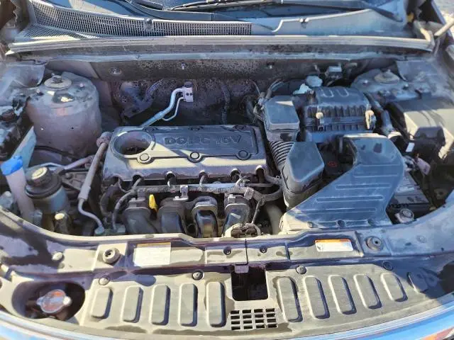 2011 KIA SORENTO BASE  