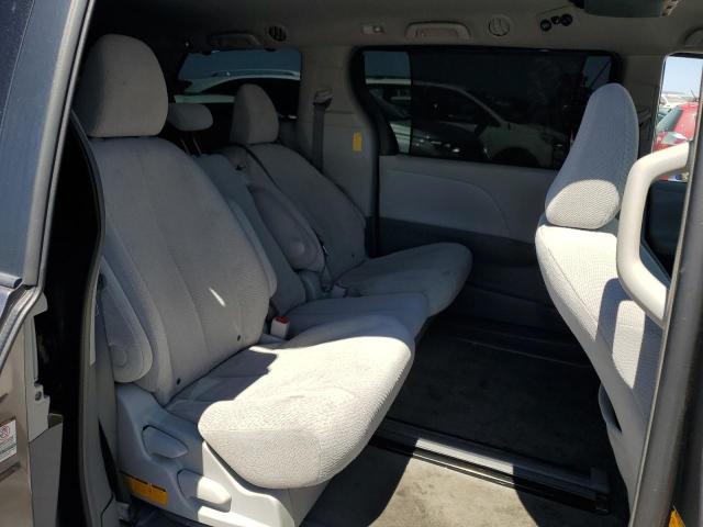 2012 TOYOTA SIENNA LE