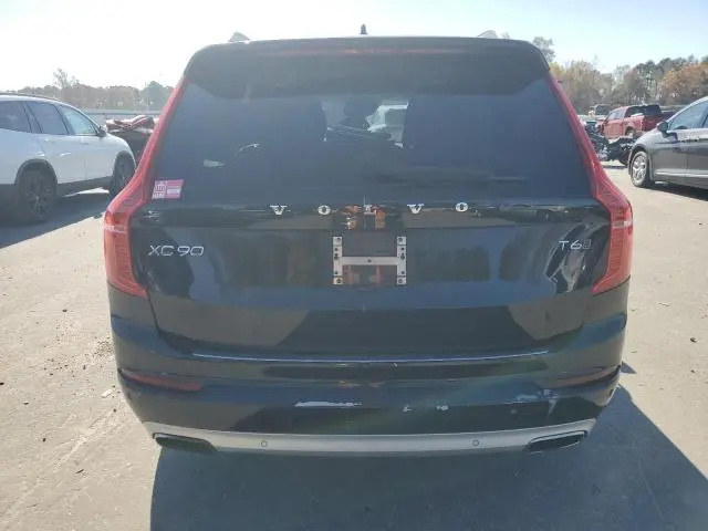 2016 VOLVO XC90 T6  