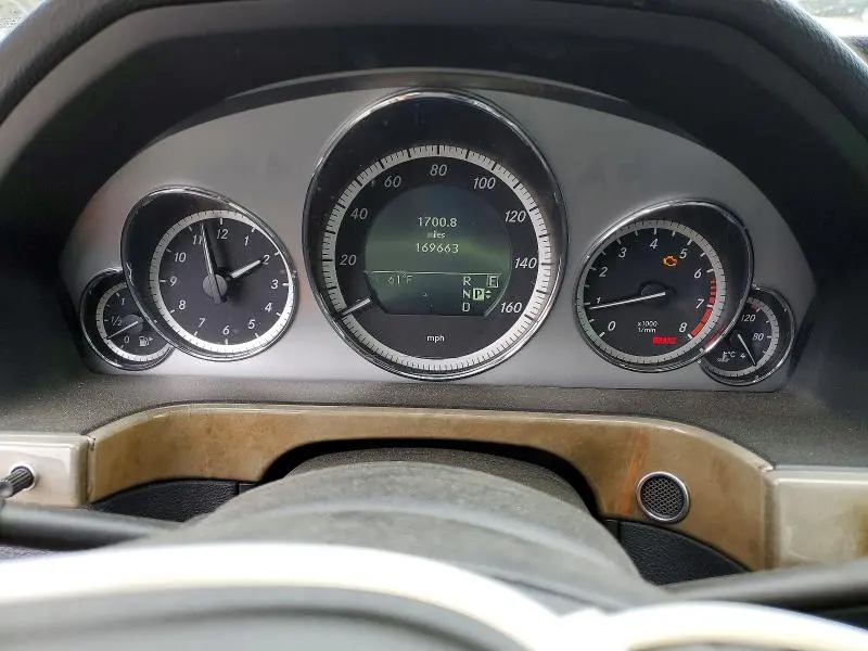 2011 MERCEDES-BENZ E 550  