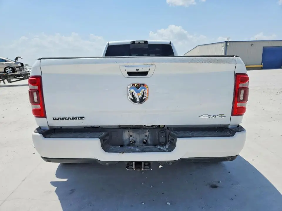 2022 RAM 3500 LARAMIE  