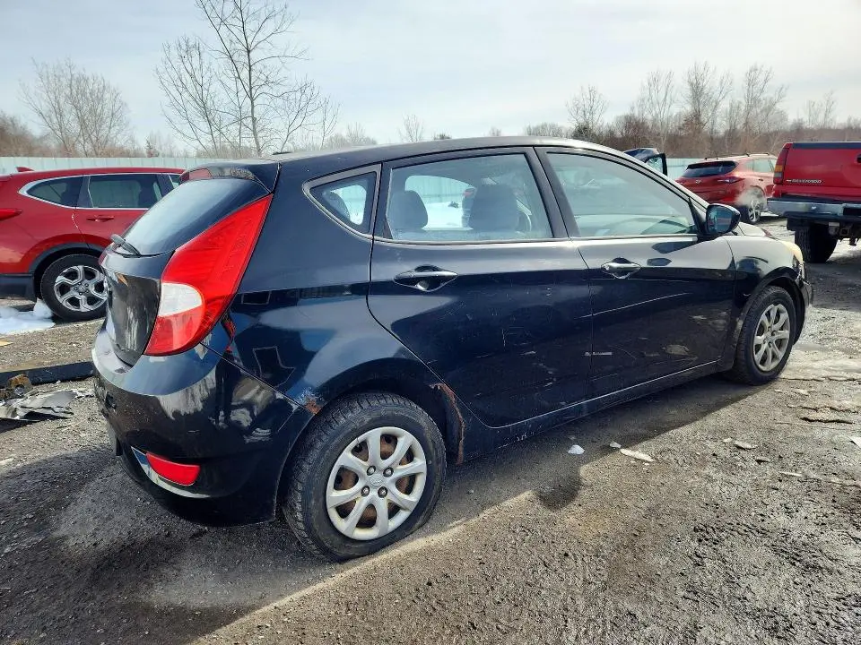 2012 HYUNDAI ACCENT GLS  