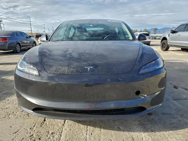 2025 TESLA MODEL 3   
