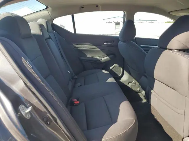 2021 NISSAN ALTIMA SV