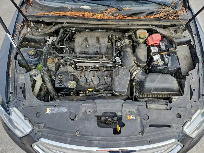 2015 FORD TAURUS SEL  