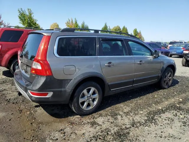 2011 VOLVO XC70 3.2  