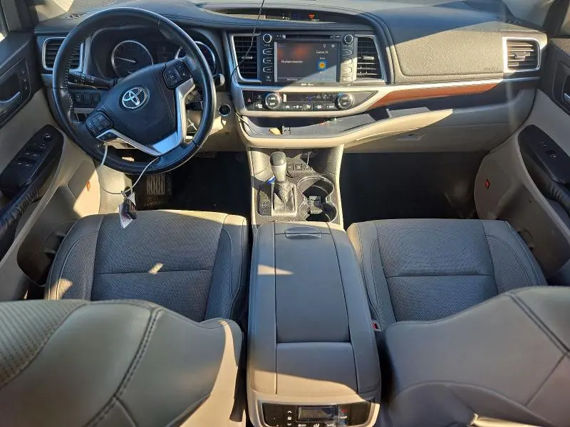 2015 TOYOTA HIGHLANDER LIMITED  