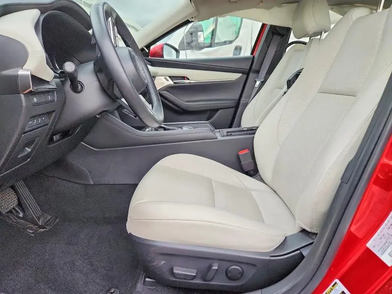 2019 MAZDA 3 PREMIUM  