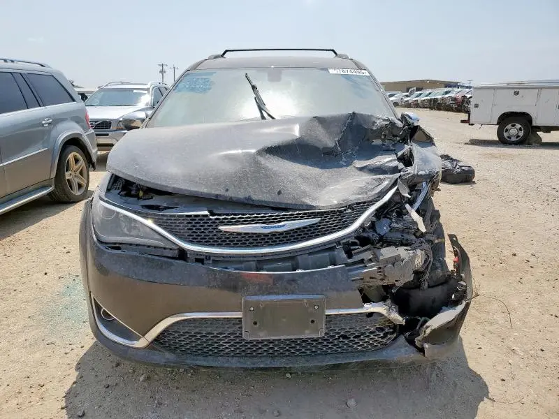 2018 CHRYSLER PACIFICA LIMITED  
