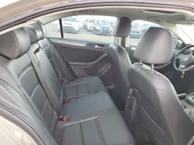 2013 VOLKSWAGEN JETTA TDI  