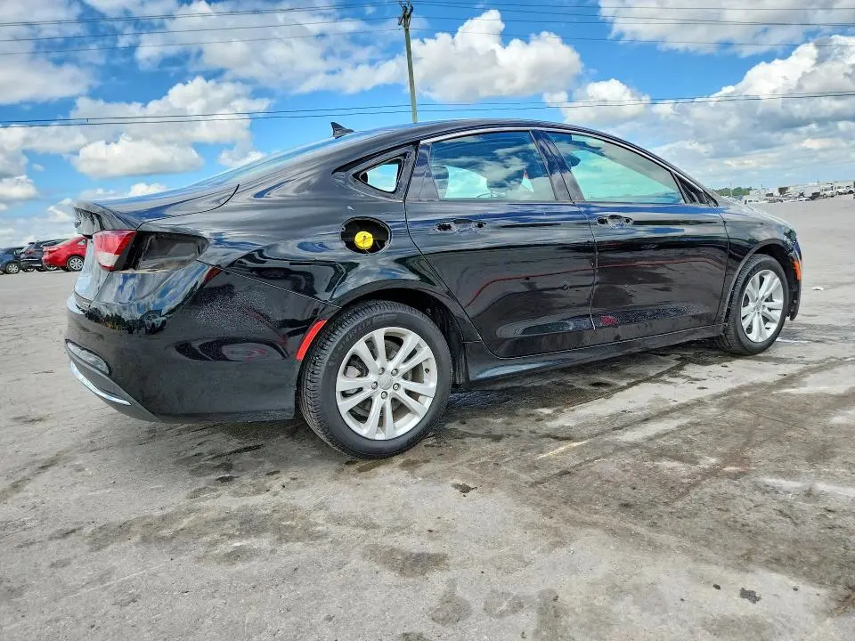 2017 CHRYSLER 200 LIMITED  