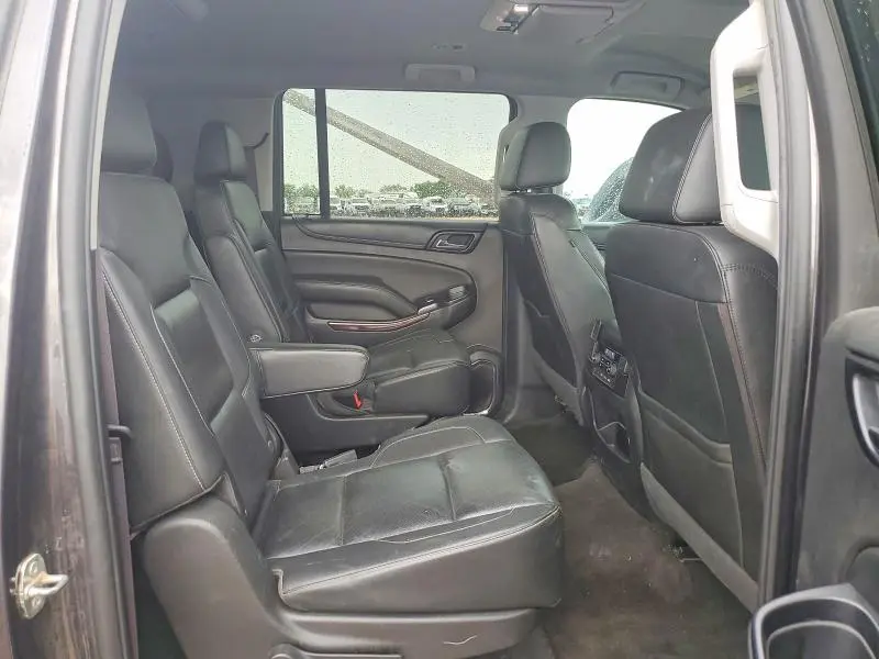 2017 GMC YUKON XL K1500 SLT  