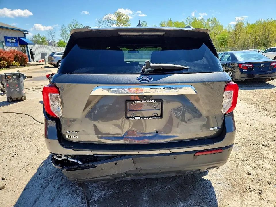 2020 FORD EXPLORER XLT  