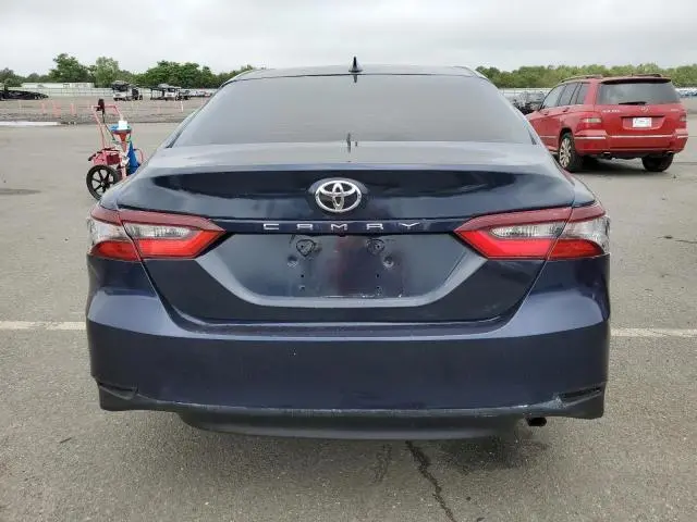 2022 TOYOTA CAMRY LE  