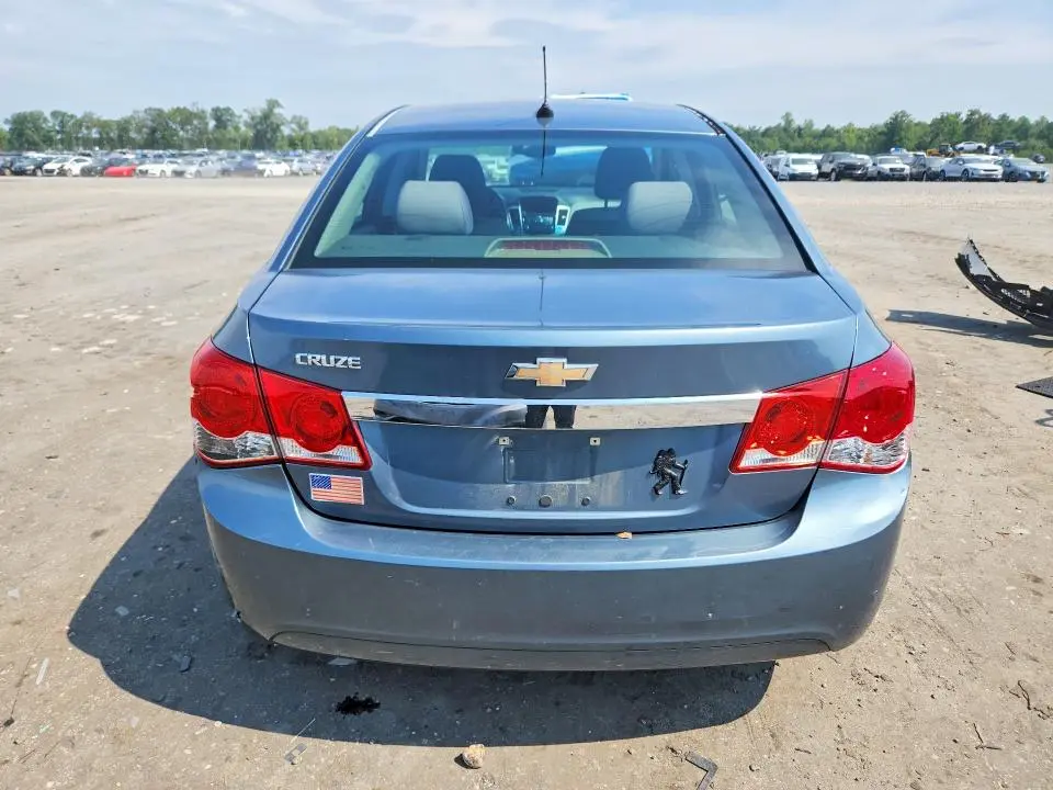 2012 CHEVROLET CRUZE LS  
