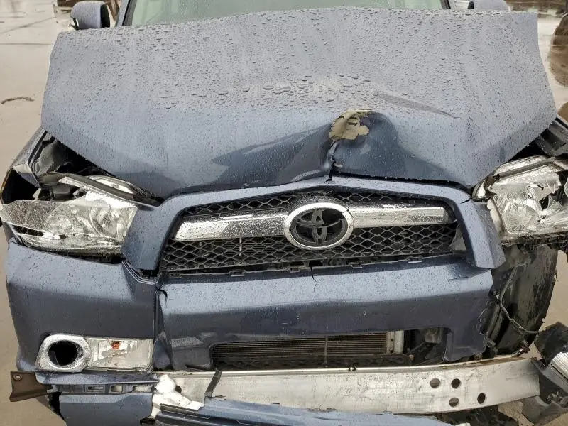 2011 TOYOTA 4RUNNER SR5  