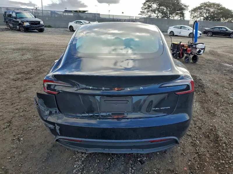 2025 TESLA MODEL 3   