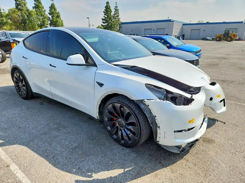 2022 TESLA MODEL Y   