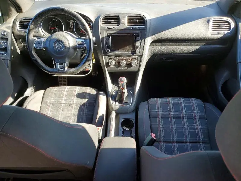 2010 VOLKSWAGEN GTI   