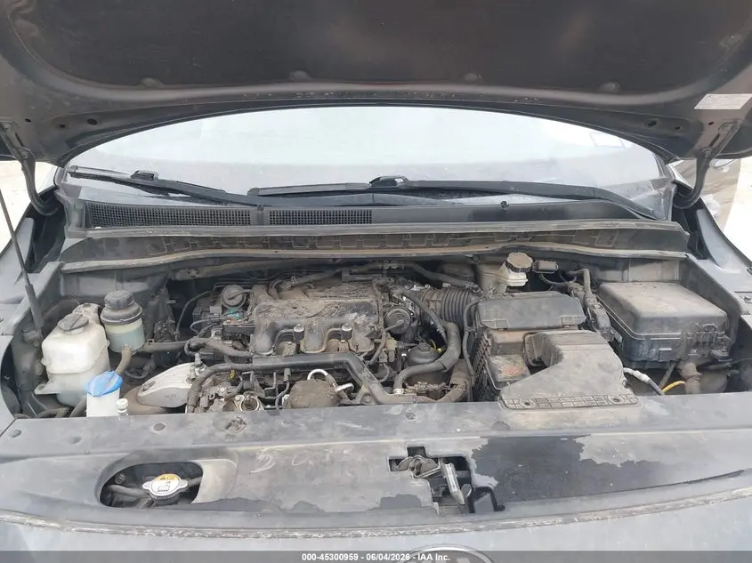 2016 KIA SEDONA LX