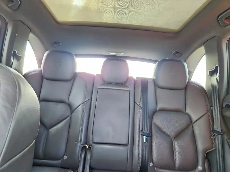 2017 PORSCHE CAYENNE S  