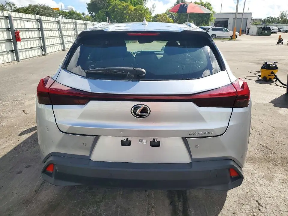 2023 LEXUS UX 250H PREMIUM  