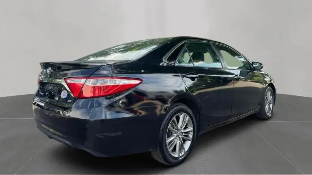 2017 TOYOTA CAMRY LE  