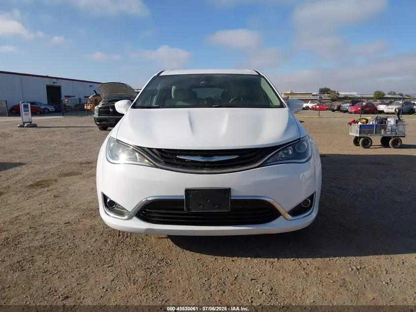 2019 CHRYSLER PACIFICA HYBRID TOURING PLUS