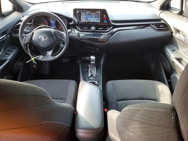 2018 TOYOTA C-HR XLE PREMIUM  